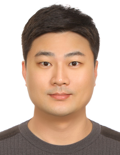 김 협 사진